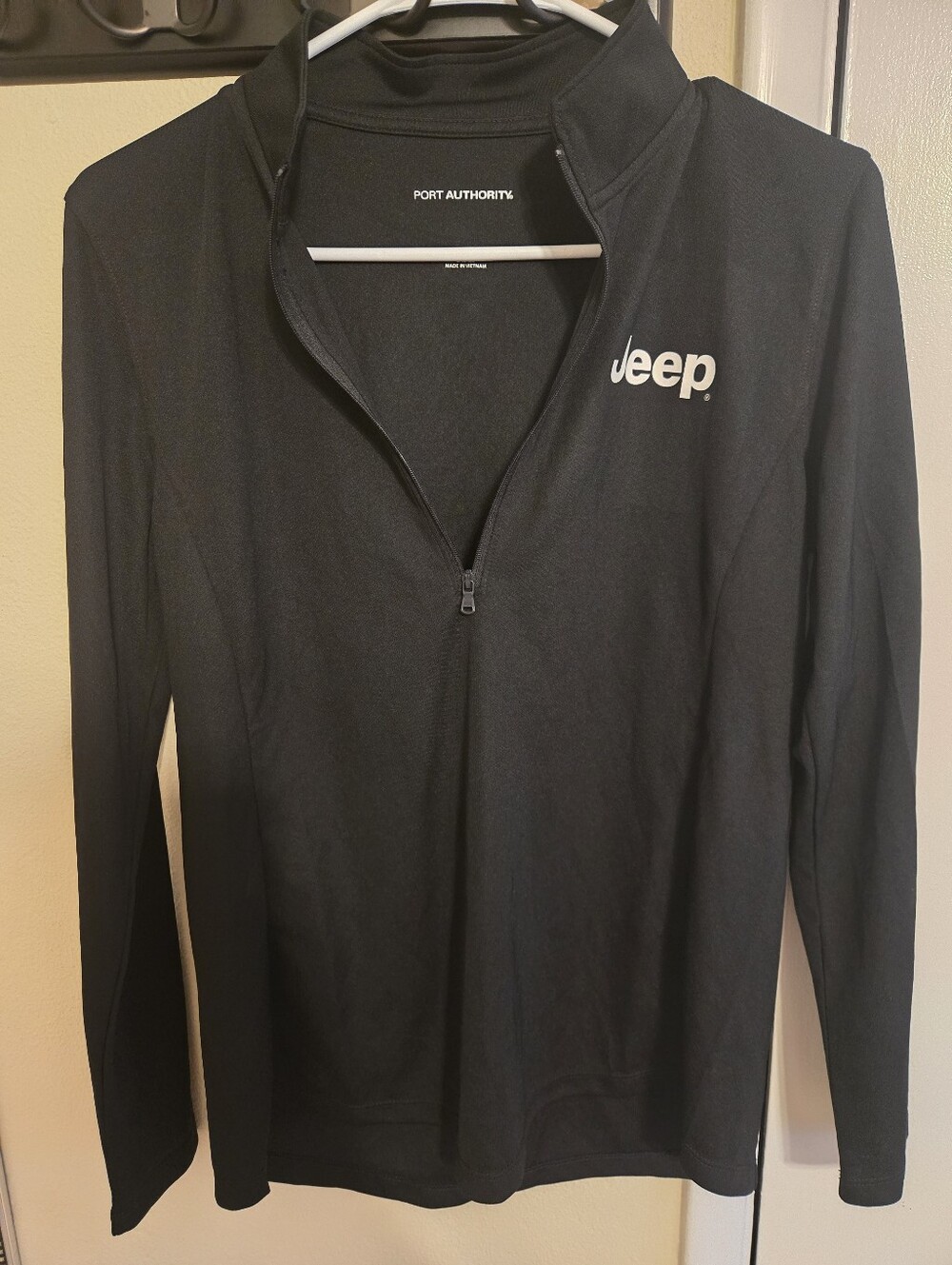 Jeep Half  Zip-Up Black Jacket Woman S New